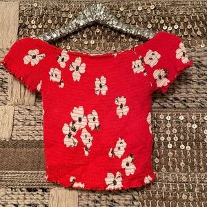 Born Family red&white floral smocked top sz M